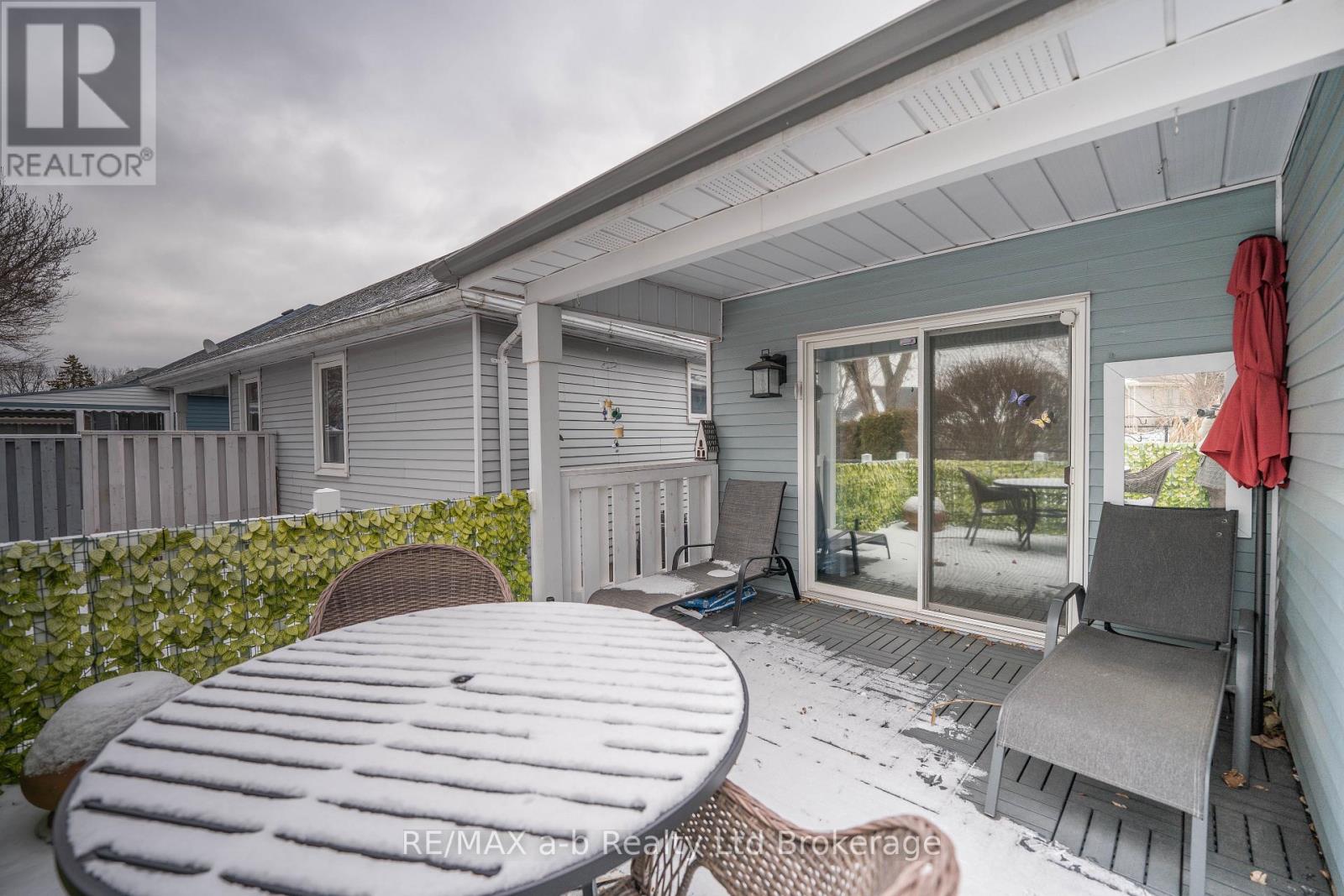 53 Hawkins Crescent, Tillsonburg, Ontario  N4G 5K6 - Photo 35 - X12692898