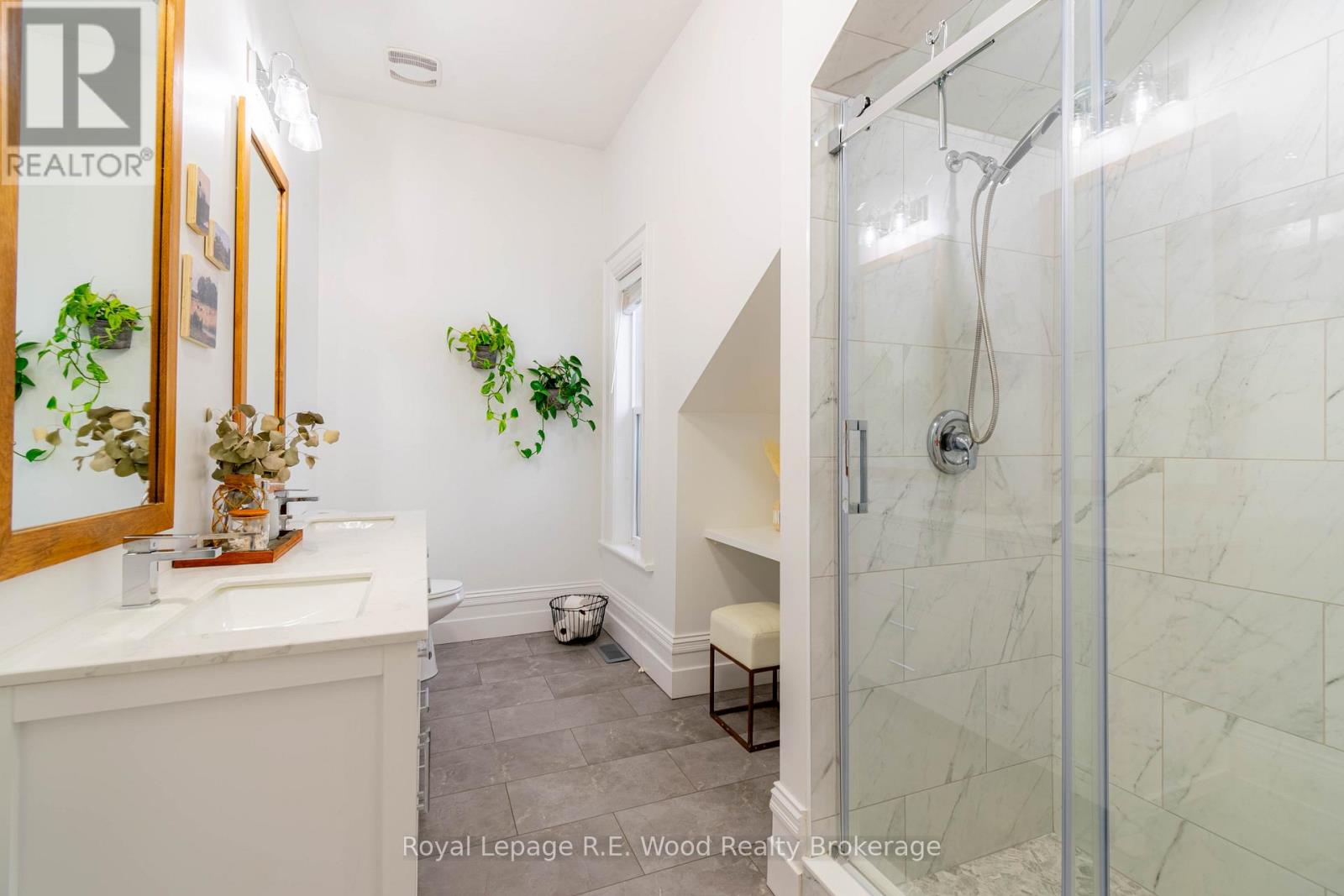 18 Main Street E, Norwich (Norwich Town), Ontario  N0J 1P0 - Photo 39 - X12696862