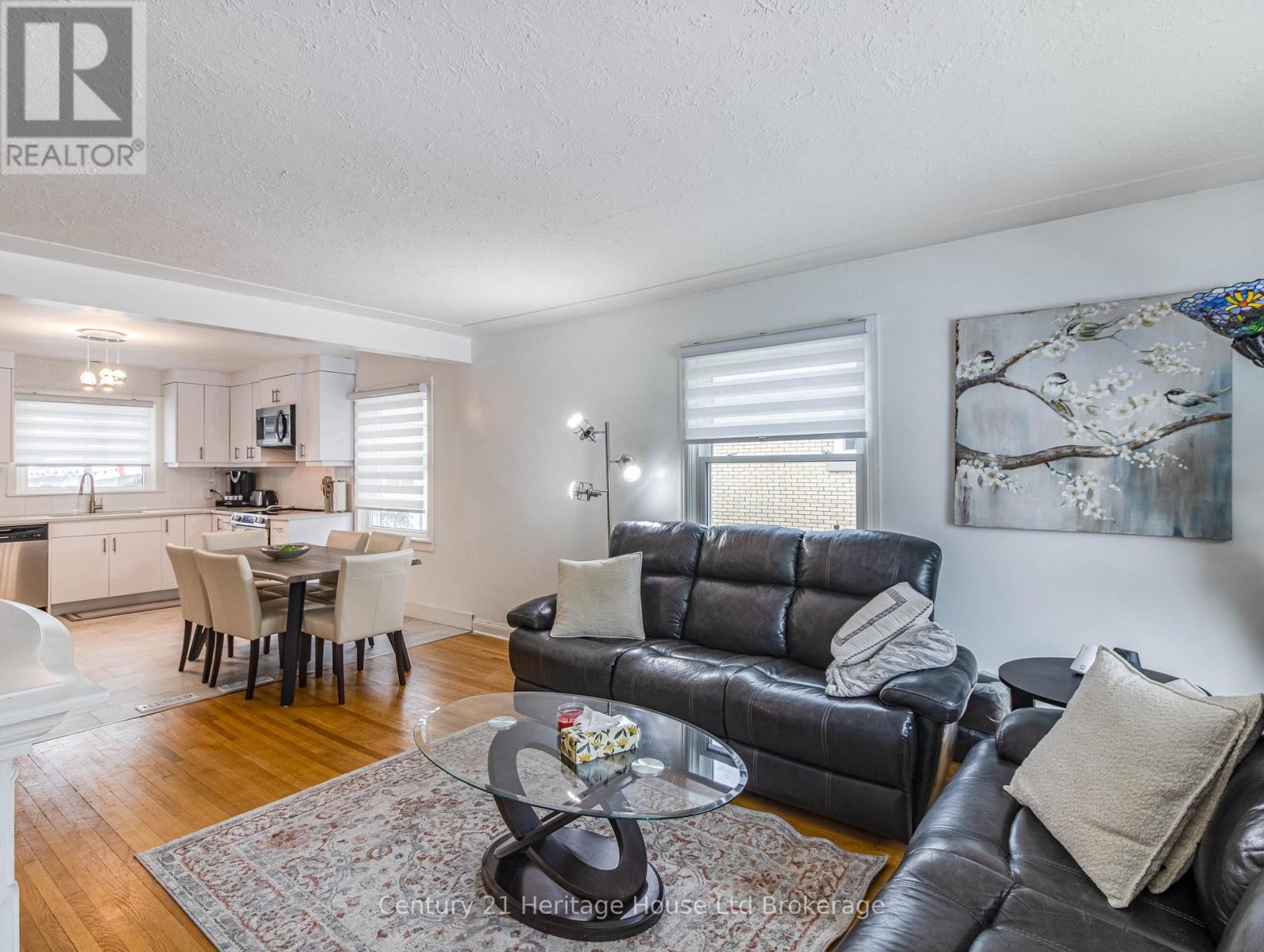 634 Wallace Street, London East (East C), Ontario  N5Y 3R7 - Photo 4 - X12698928