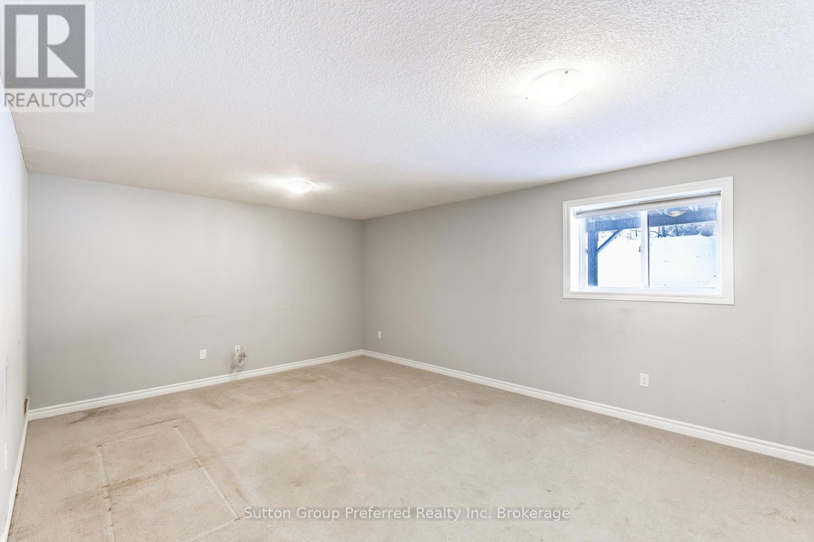 3 - 176 Ferguson Drive, Woodstock (Woodstock - South), Ontario  N4V 0G6 - Photo 31 - X12702196