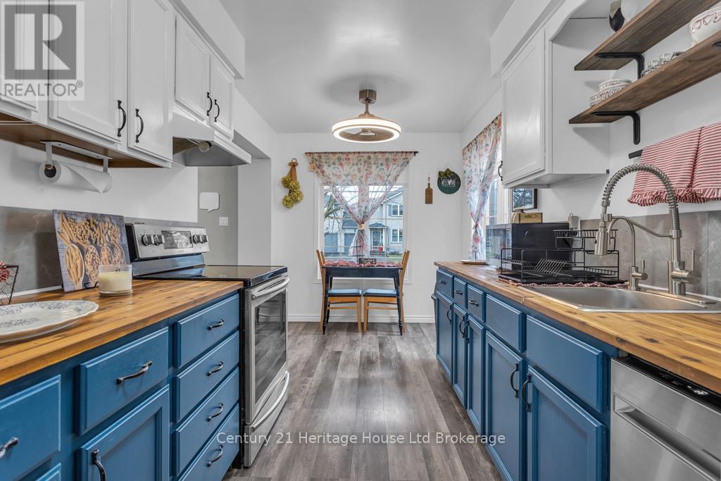 23 Tulip Drive, Tillsonburg, Ontario  N4G 5S5 - Photo 8 - X12702270