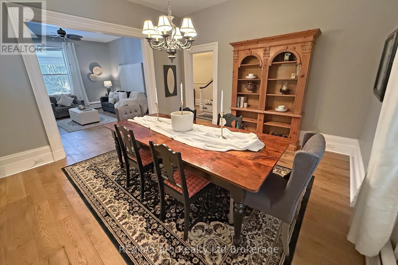 63 Vansittart Avenue, Woodstock (Woodstock - North), Ontario  N4S 6E3 - Photo 15 - X12705604