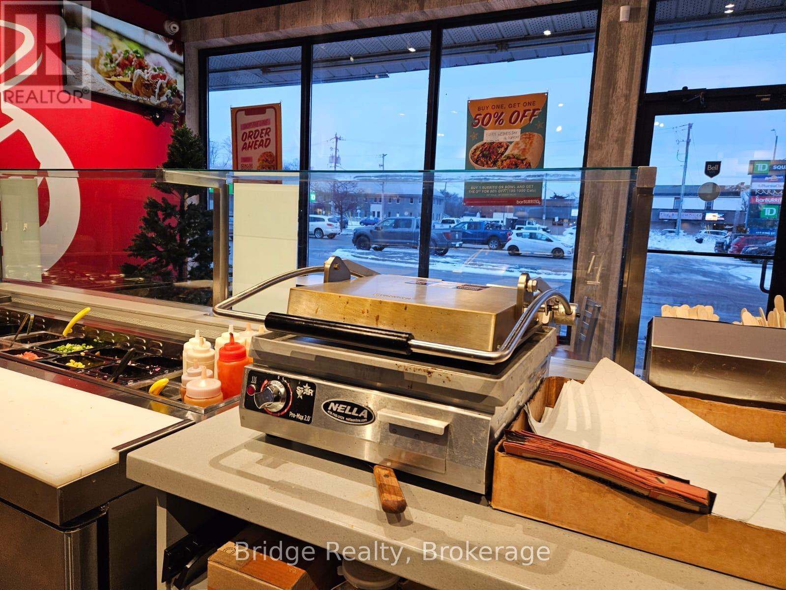 135 King Street, Norfolk (Delhi), Ontario  N4B 1X9 - Photo 11 - X12705606