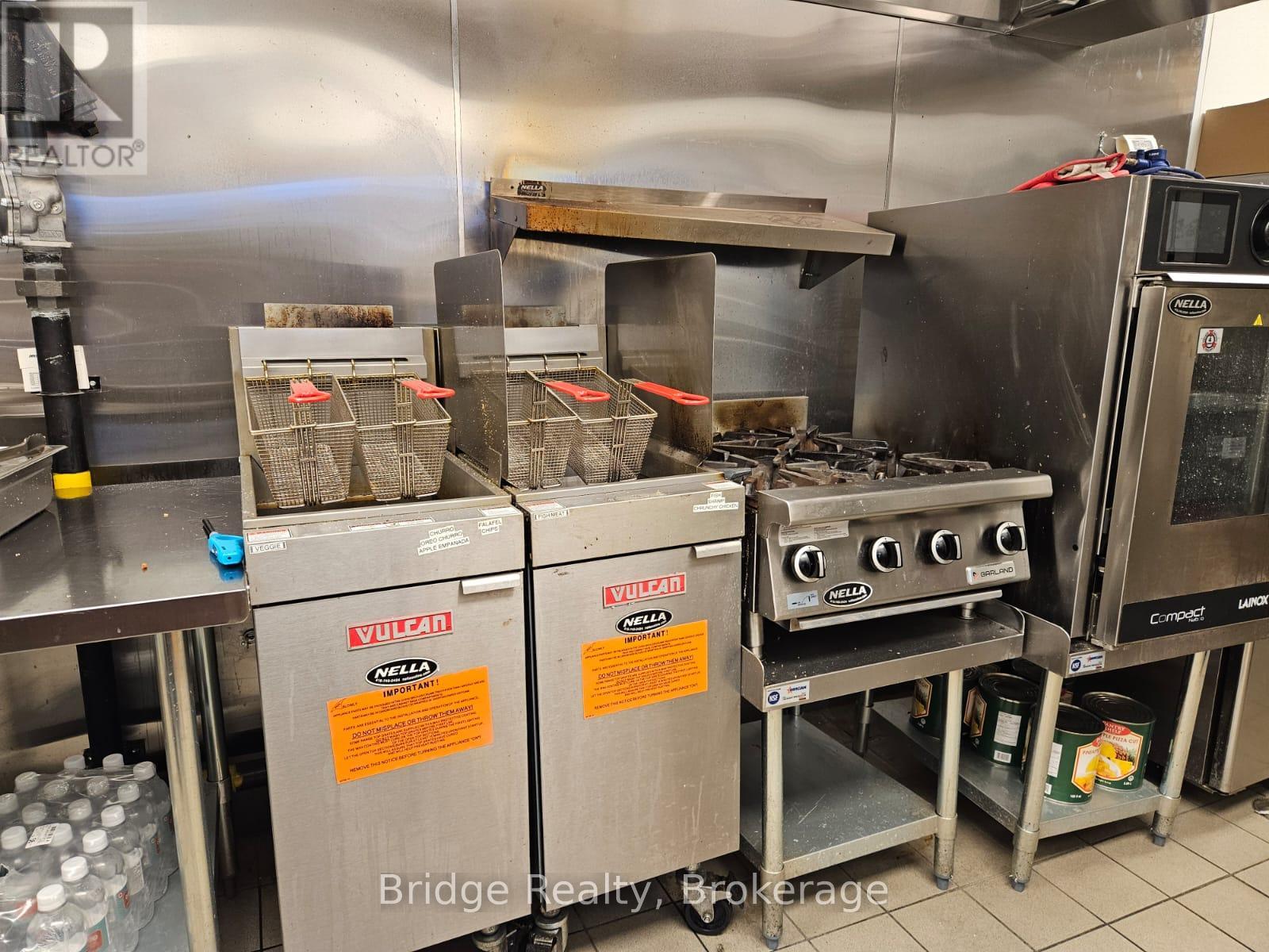 135 King Street, Norfolk (Delhi), Ontario  N4B 1X9 - Photo 18 - X12705606