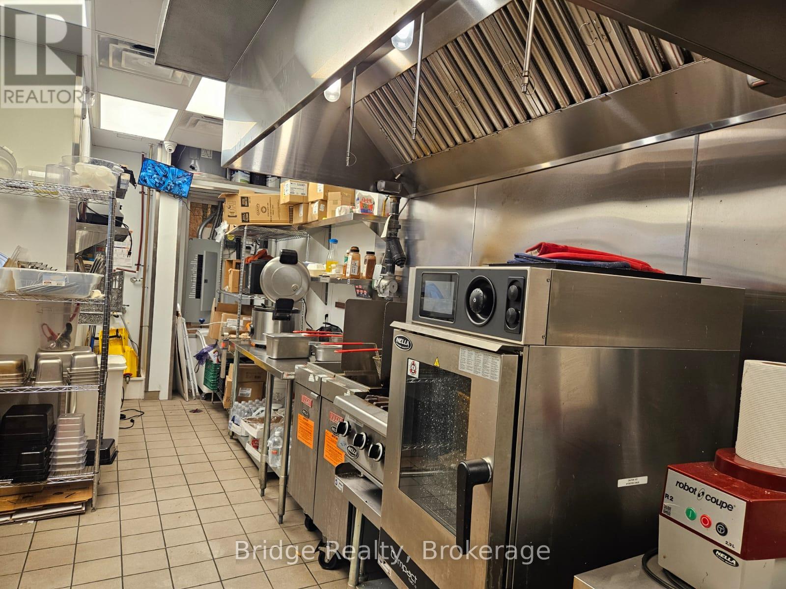 135 King Street, Norfolk (Delhi), Ontario  N4B 1X9 - Photo 19 - X12705606