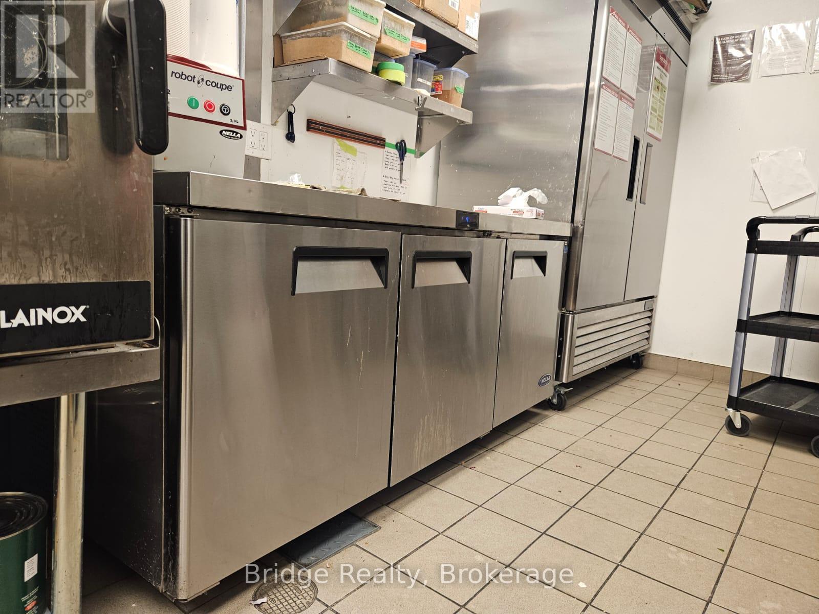 135 King Street, Norfolk (Delhi), Ontario  N4B 1X9 - Photo 21 - X12705606