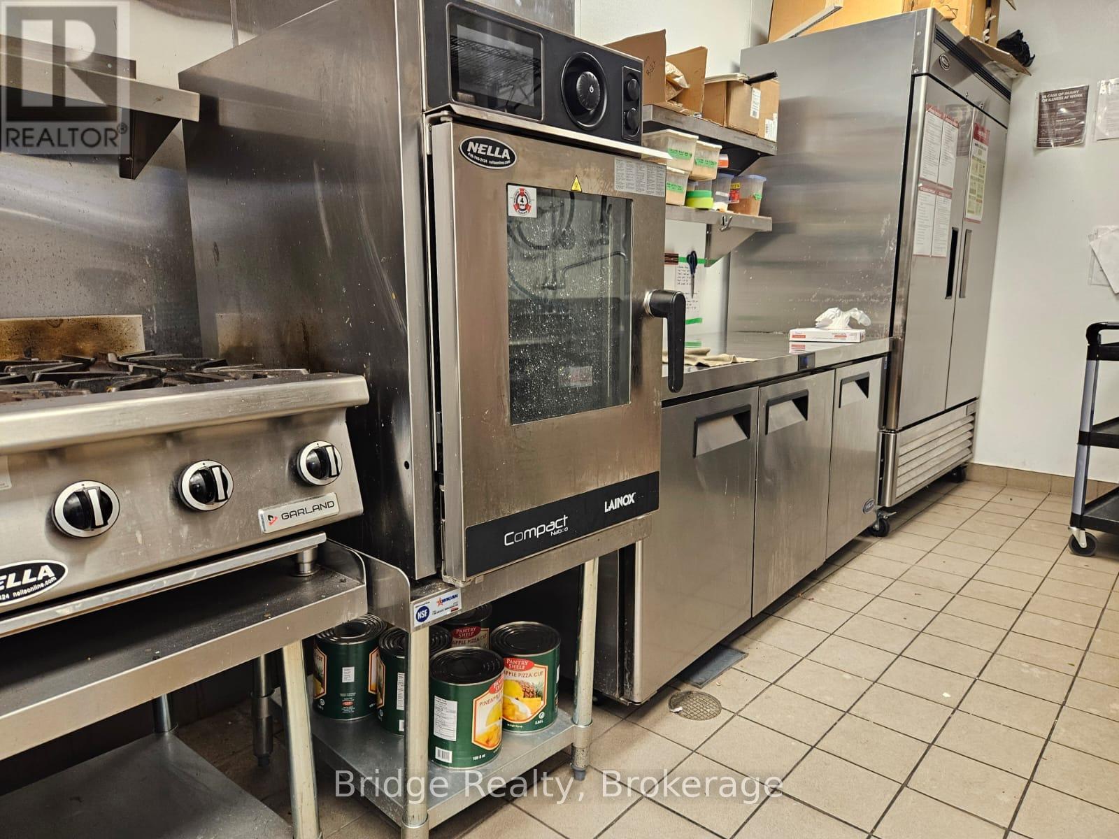 135 King Street, Norfolk (Delhi), Ontario  N4B 1X9 - Photo 22 - X12705606