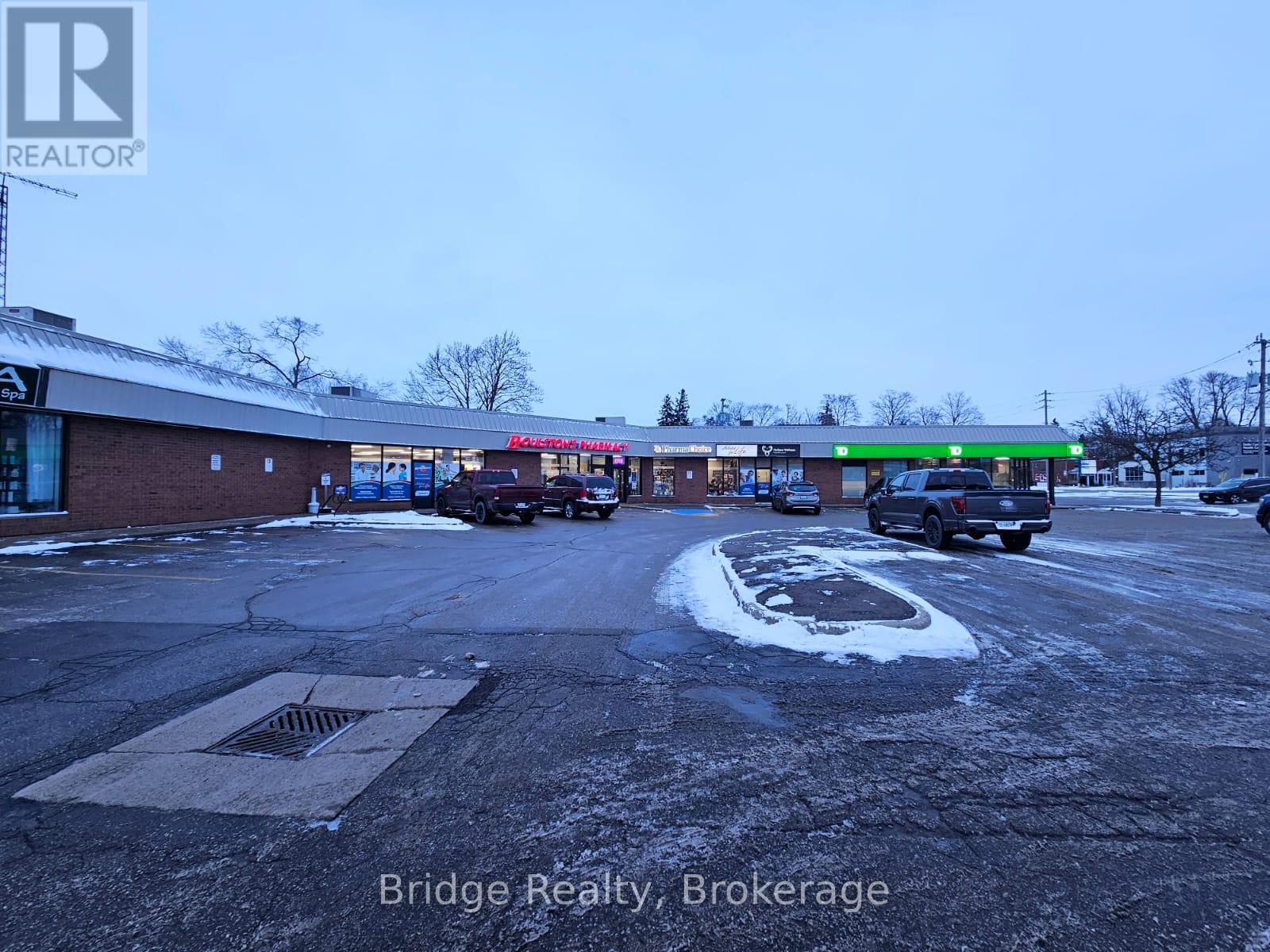 135 King Street, Norfolk (Delhi), Ontario  N4B 1X9 - Photo 24 - X12705606