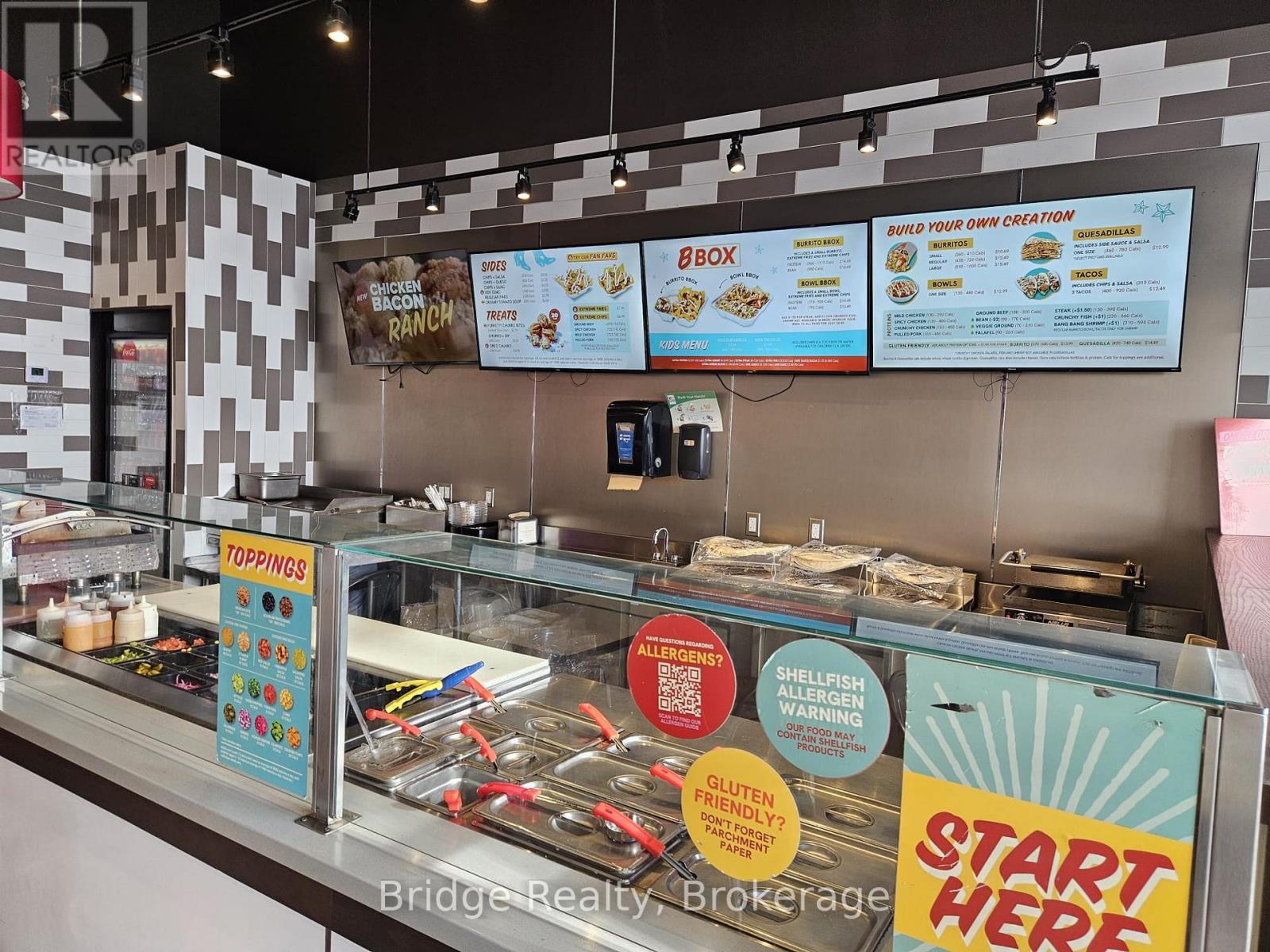 1782 Stone Church Road E, Hamilton (Stoney Creek Mountain), Ontario  L8J 0B4 - Photo 10 - X12705648