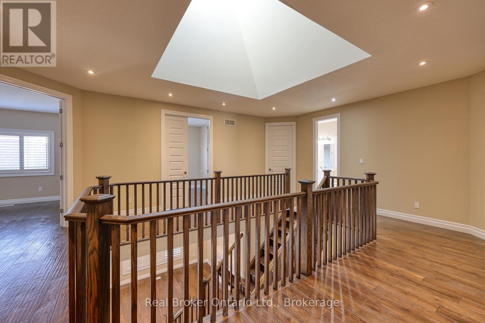 804 Normandy Drive, Woodstock (Woodstock - North), Ontario  N4T 0E6 - Photo 22 - X12706466