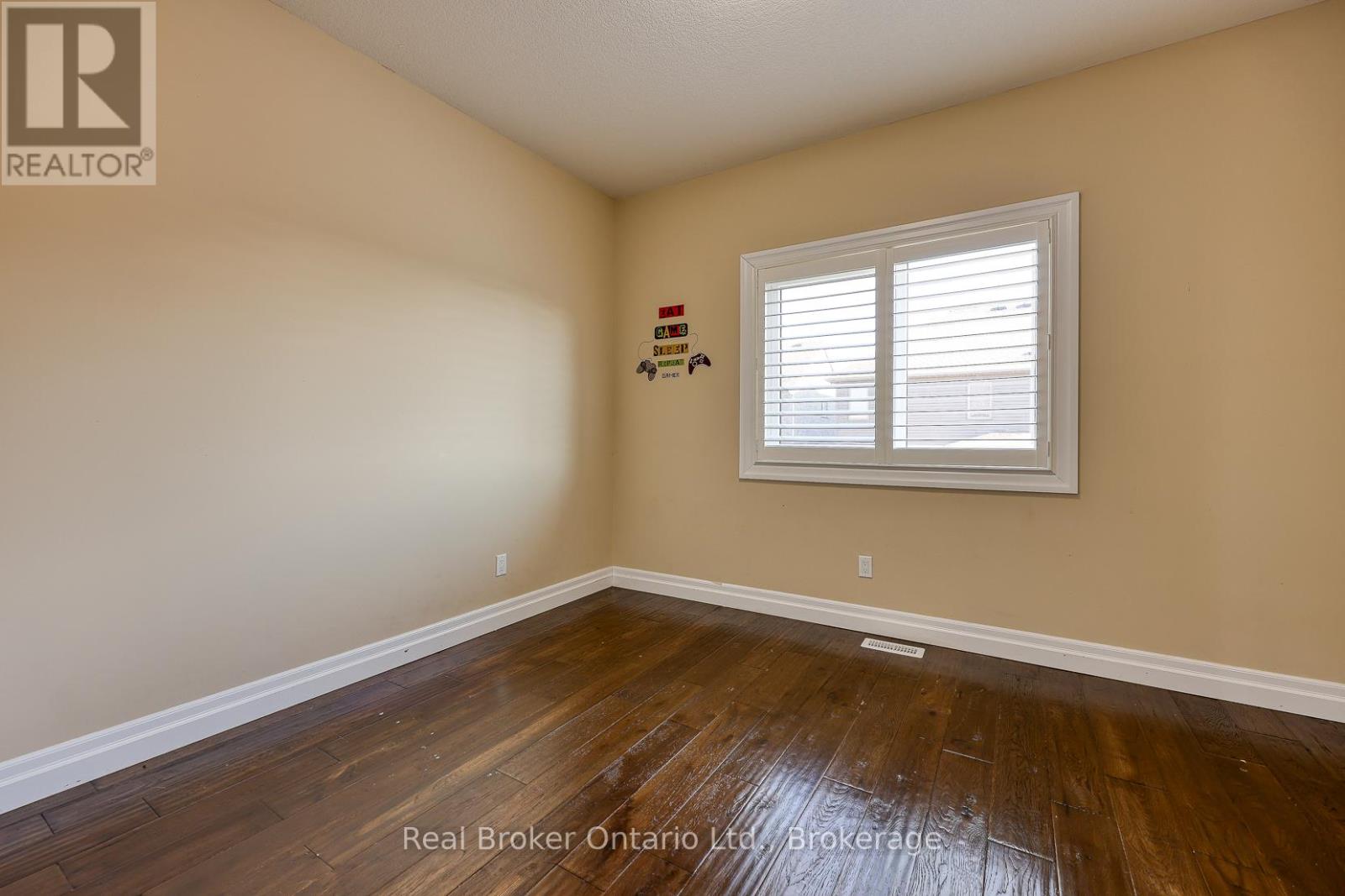 804 Normandy Drive, Woodstock (Woodstock - North), Ontario  N4T 0E6 - Photo 28 - X12706466