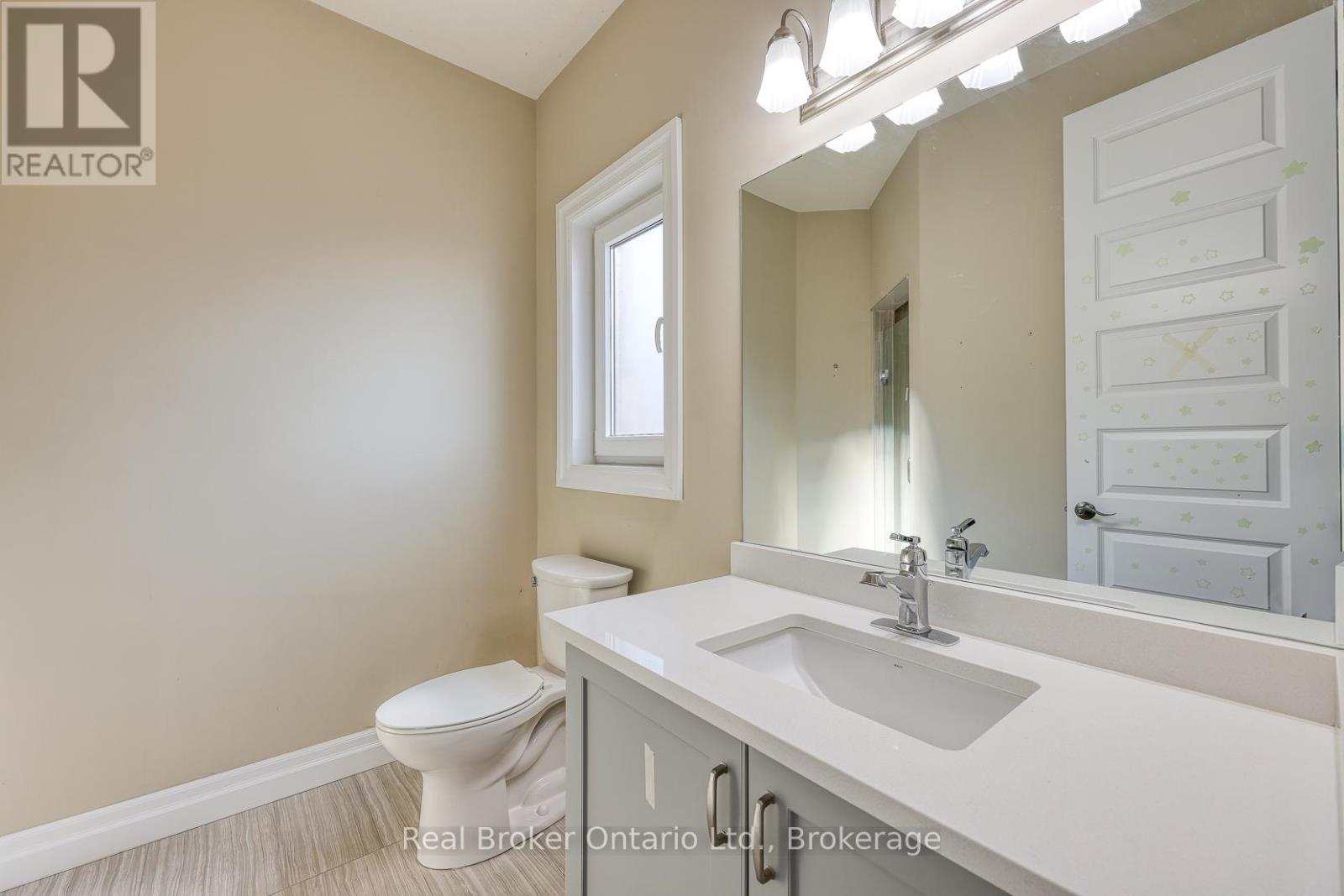 804 Normandy Drive, Woodstock (Woodstock - North), Ontario  N4T 0E6 - Photo 34 - X12706466