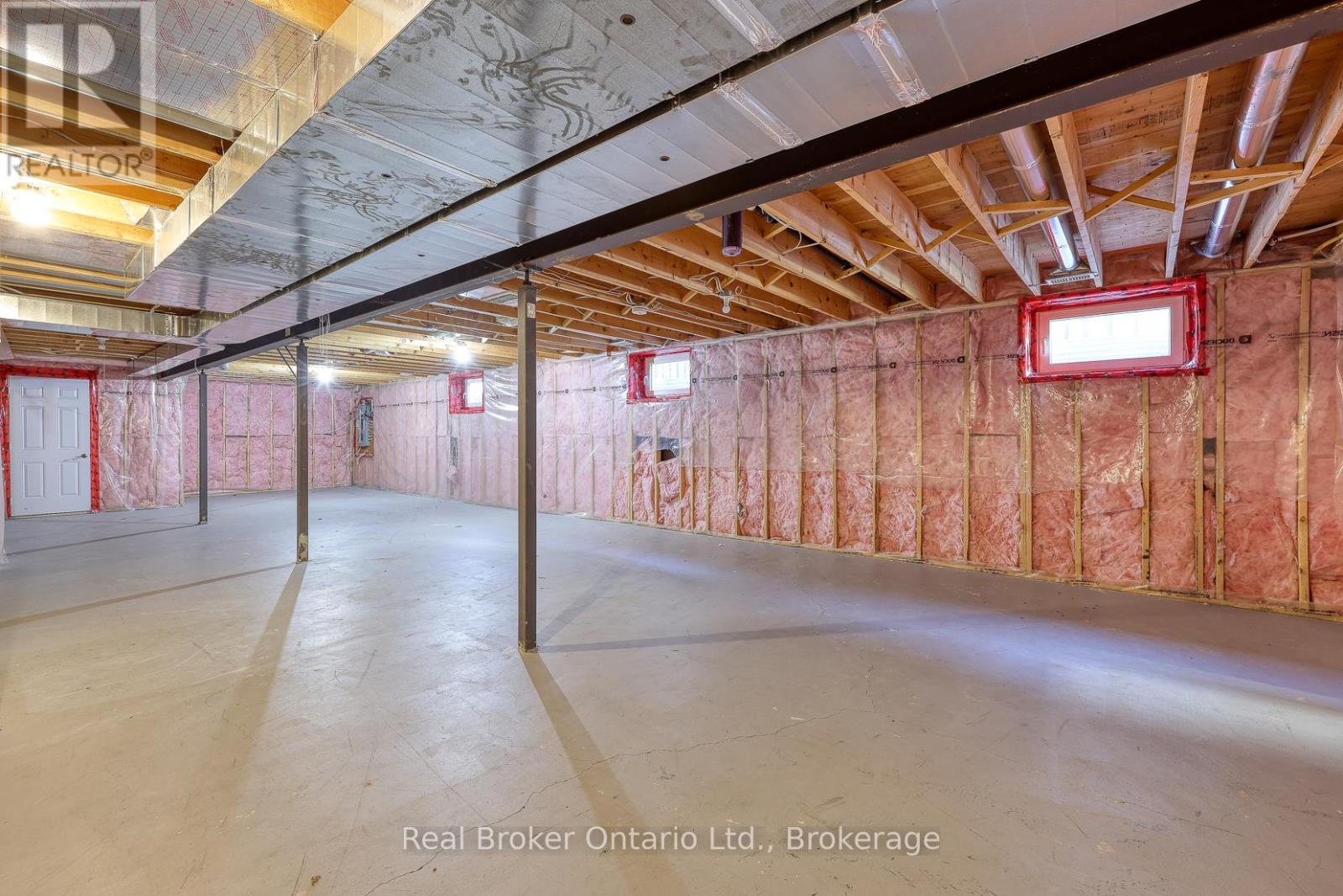 804 Normandy Drive, Woodstock (Woodstock - North), Ontario  N4T 0E6 - Photo 41 - X12706466