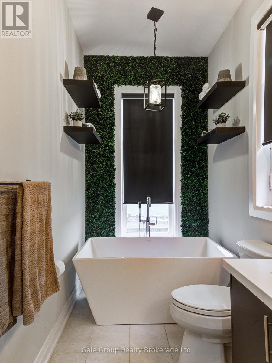 409 Somme Street, Woodstock (Woodstock - North), Ontario  N4T 0K3 - Photo 17 - X12708320