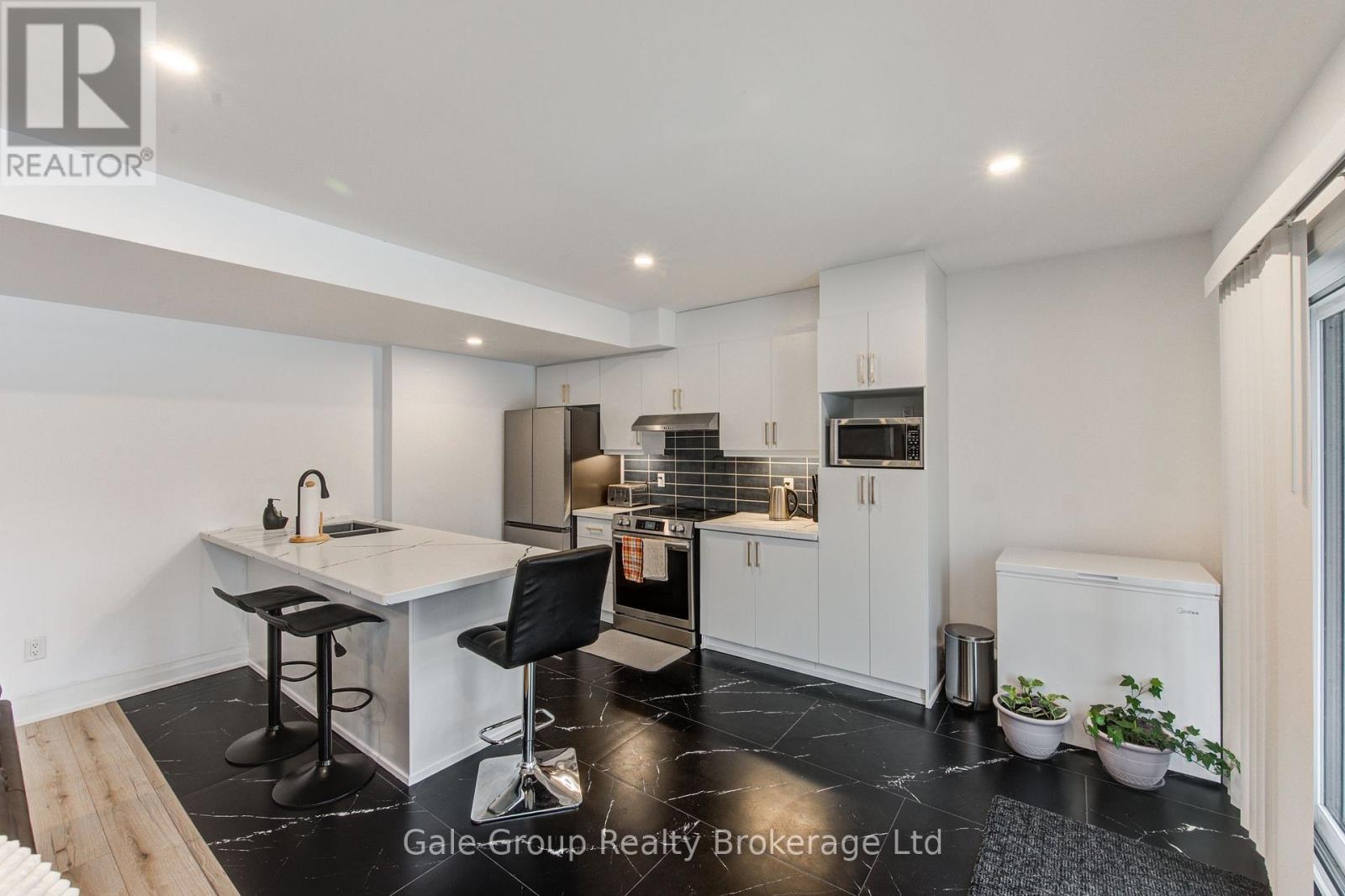 409 Somme Street, Woodstock (Woodstock - North), Ontario  N4T 0K3 - Photo 23 - X12708320