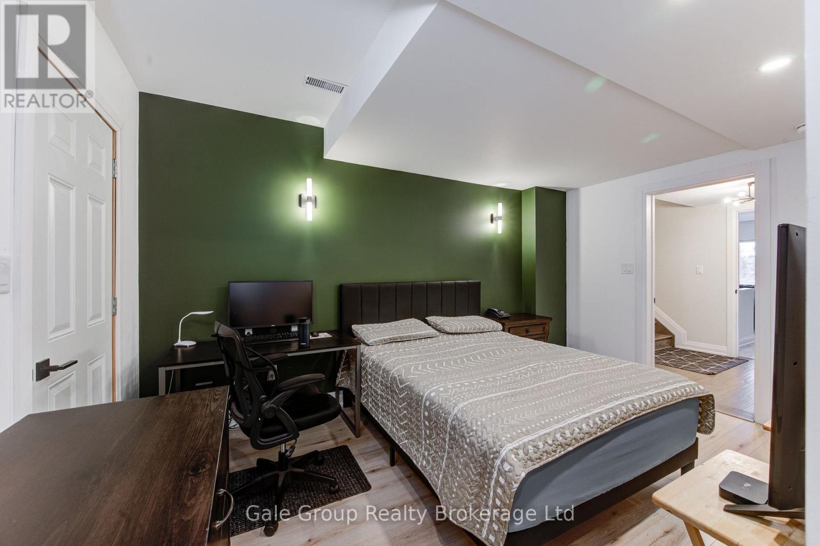 409 Somme Street, Woodstock (Woodstock - North), Ontario  N4T 0K3 - Photo 27 - X12708320