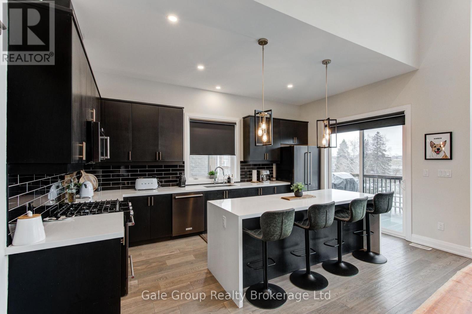 409 Somme Street, Woodstock (Woodstock - North), Ontario  N4T 0K3 - Photo 8 - X12708320