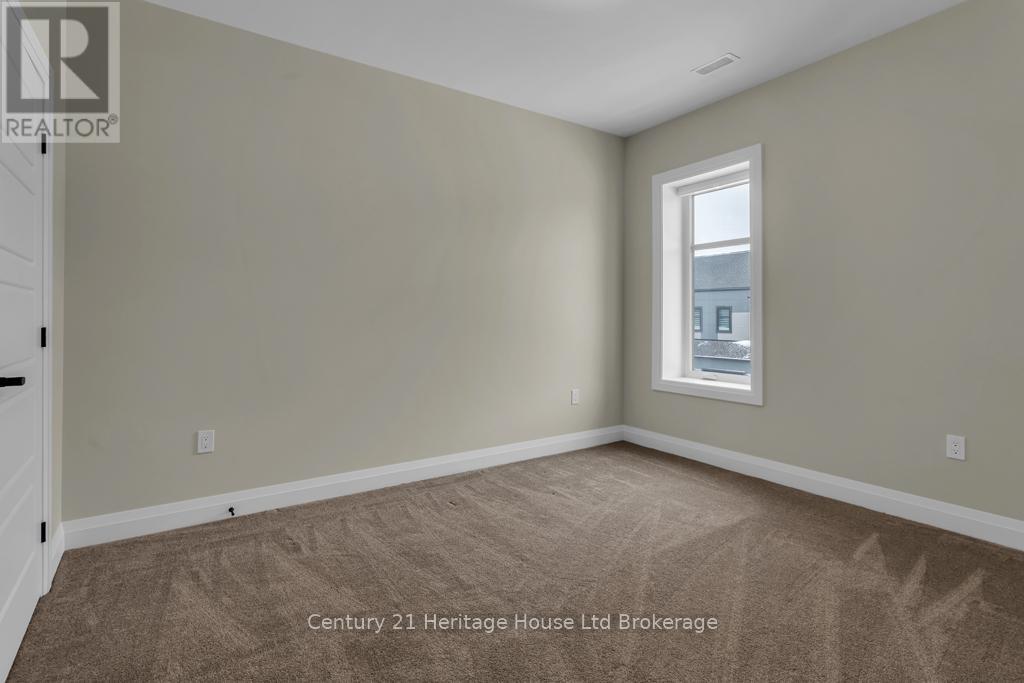 606 - 361 Quarter Town Line, Tillsonburg, Ontario  N4G 0K2 - Photo 12 - X12709294