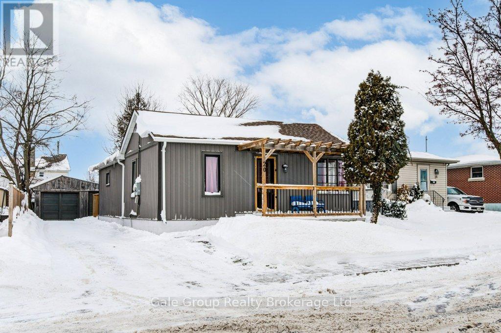 20 Teeple Street, Woodstock (Woodstock - South), Ontario  N4S 3Y7 - Photo 2 - X12709366