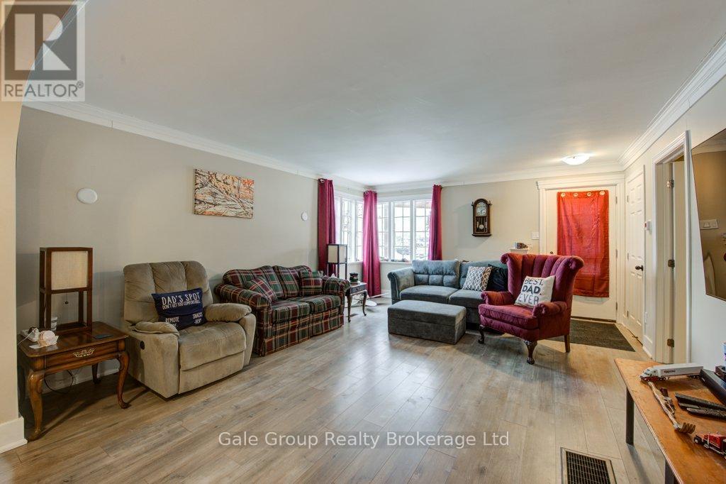 20 Teeple Street, Woodstock (Woodstock - South), Ontario  N4S 3Y7 - Photo 8 - X12709366