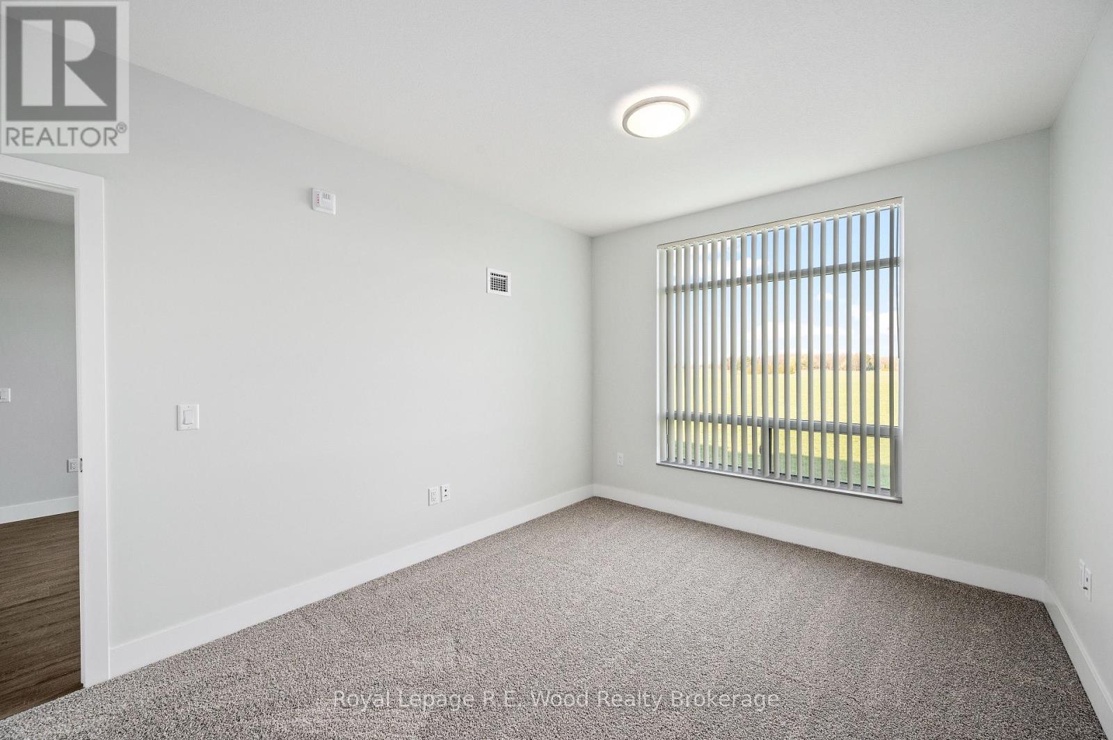 136 Concession Street E, Tillsonburg, Ontario  N4G 1P7 - Photo 6 - X12709632