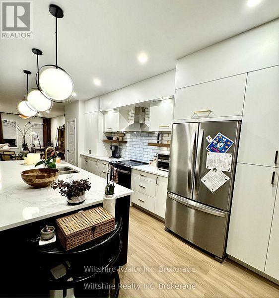 1105 - 361 Quarter Town Line, Tillsonburg, Ontario  N4G 0K2 - Photo 13 - X12709848