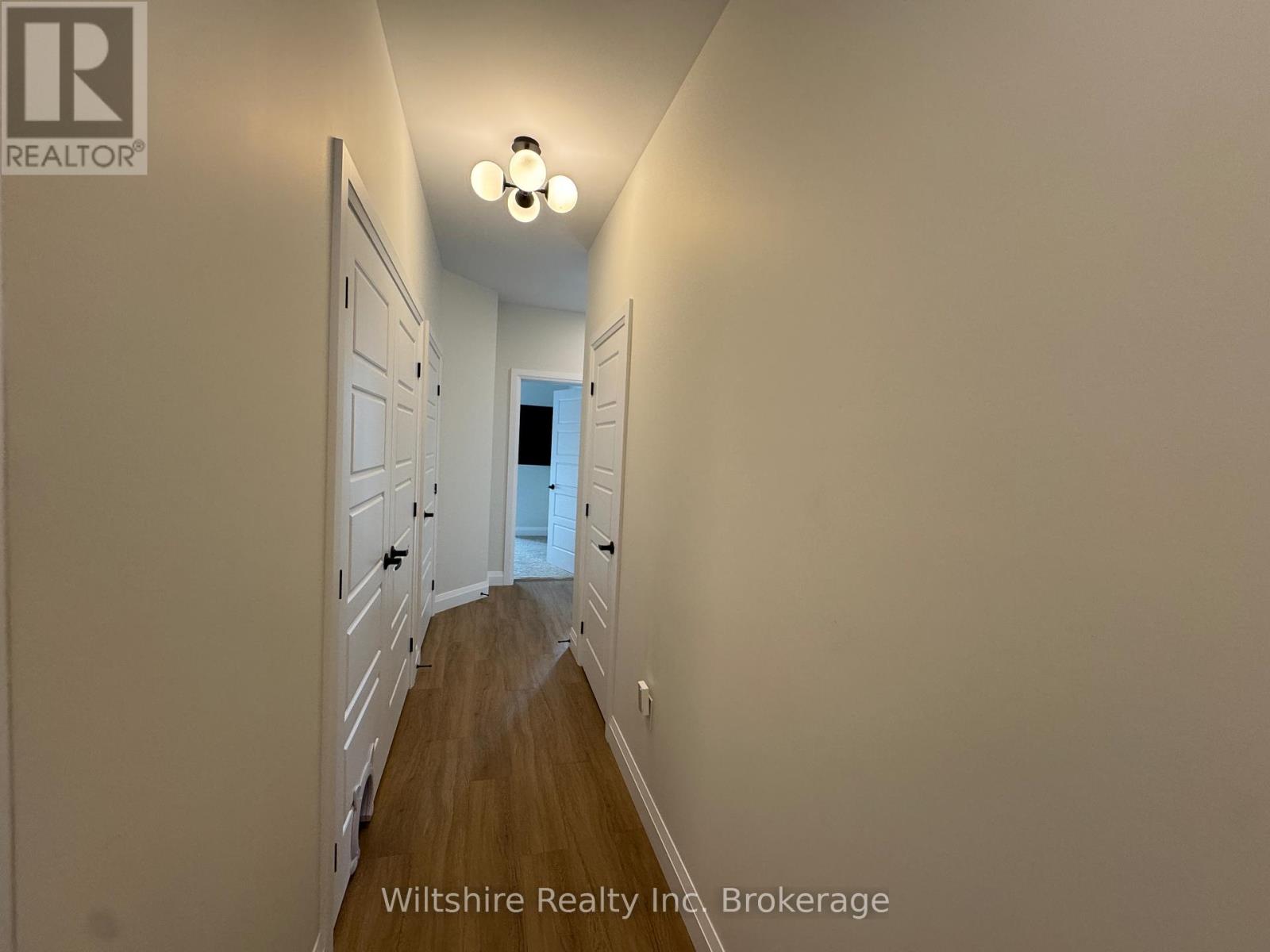 1105 - 361 Quarter Town Line, Tillsonburg, Ontario  N4G 0K2 - Photo 3 - X12709848