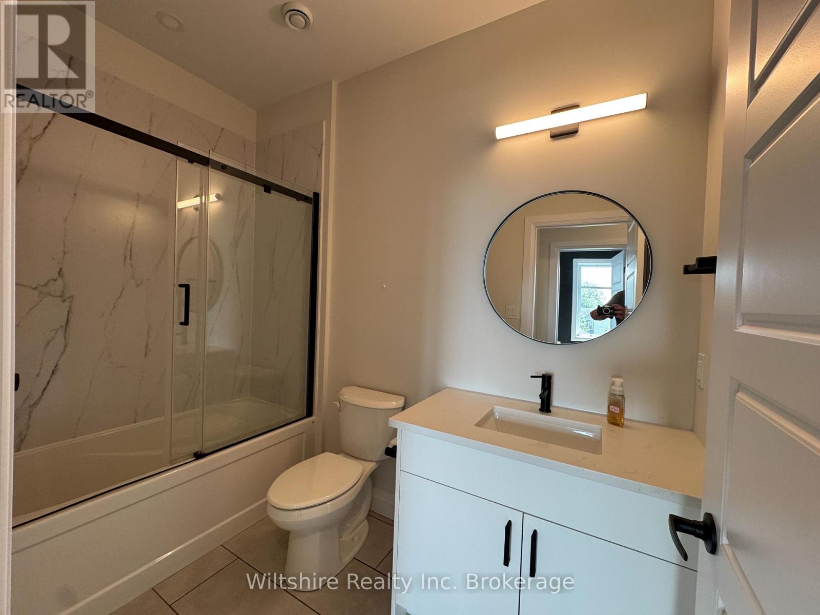 1105 - 361 Quarter Town Line, Tillsonburg, Ontario  N4G 0K2 - Photo 8 - X12709848