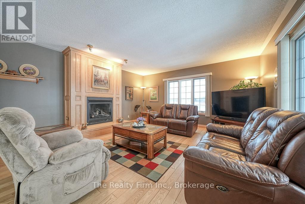 716173 18th Line, Blandford-Blenheim, Ontario  N0J 1M0 - Photo 7 - X12710974