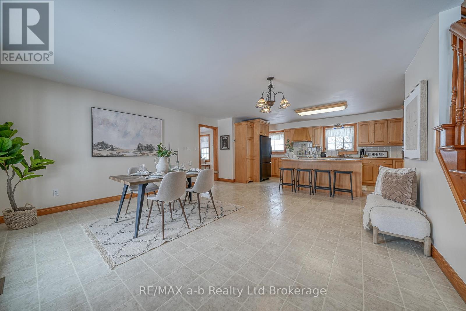 616070 13th Line, East Zorra-Tavistock, Ontario  N4S 7W1 - Photo 10 - X12712176