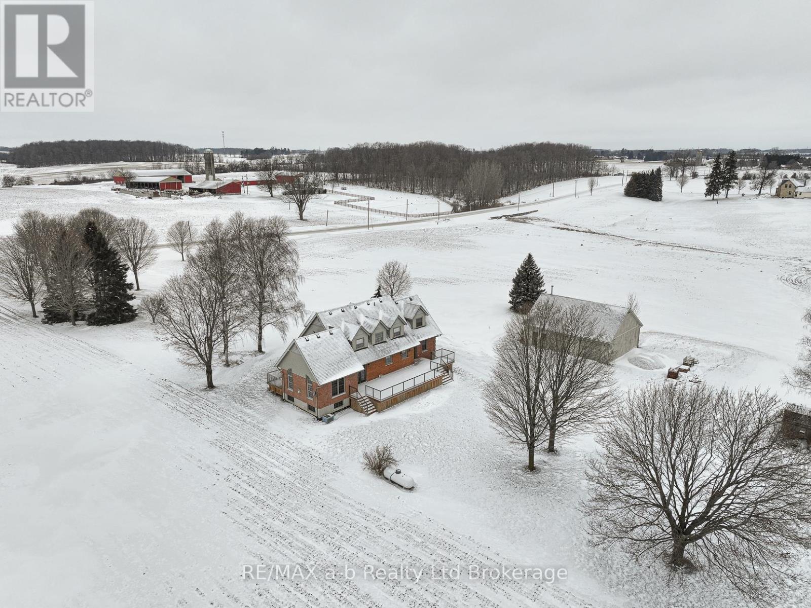 616070 13th Line, East Zorra-Tavistock, Ontario  N4S 7W1 - Photo 3 - X12712176