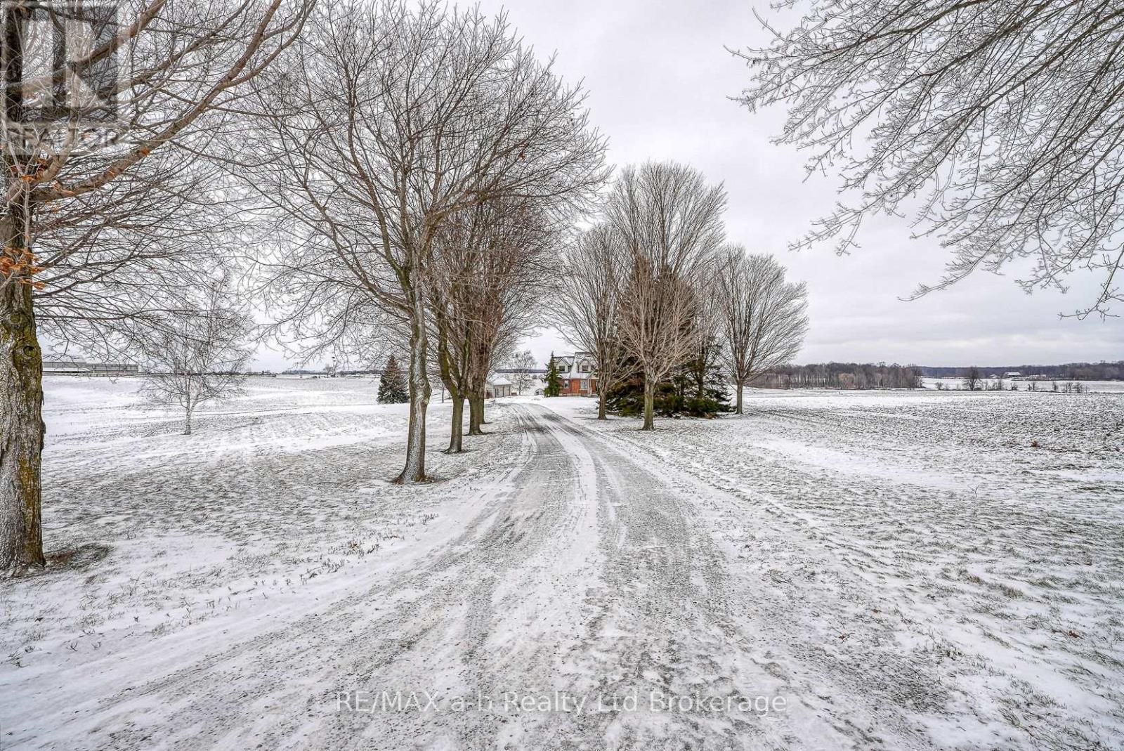 616070 13th Line, East Zorra-Tavistock, Ontario  N4S 7W1 - Photo 5 - X12712176