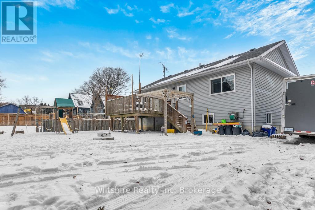 37 Chatham Street, Bayham (Port Burwell), Ontario  N0J 1T0 - Photo 20 - X12716912