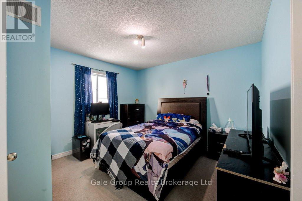 711 Southwood Way S, Woodstock (Woodstock - South), Ontario  N4V 1H5 - Photo 28 - X12721440