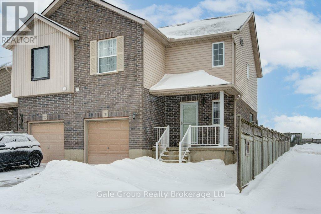 711 Southwood Way S, Woodstock (Woodstock - South), Ontario  N4V 1H5 - Photo 3 - X12721440