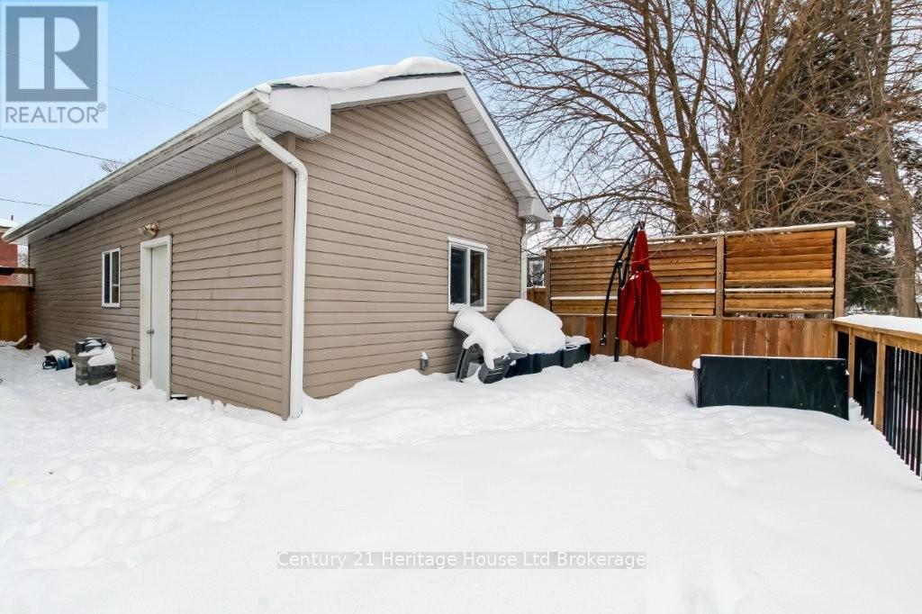 87 Bay Street, Woodstock (Woodstock - South), Ontario  N4S 3K7 - Photo 23 - X12723368