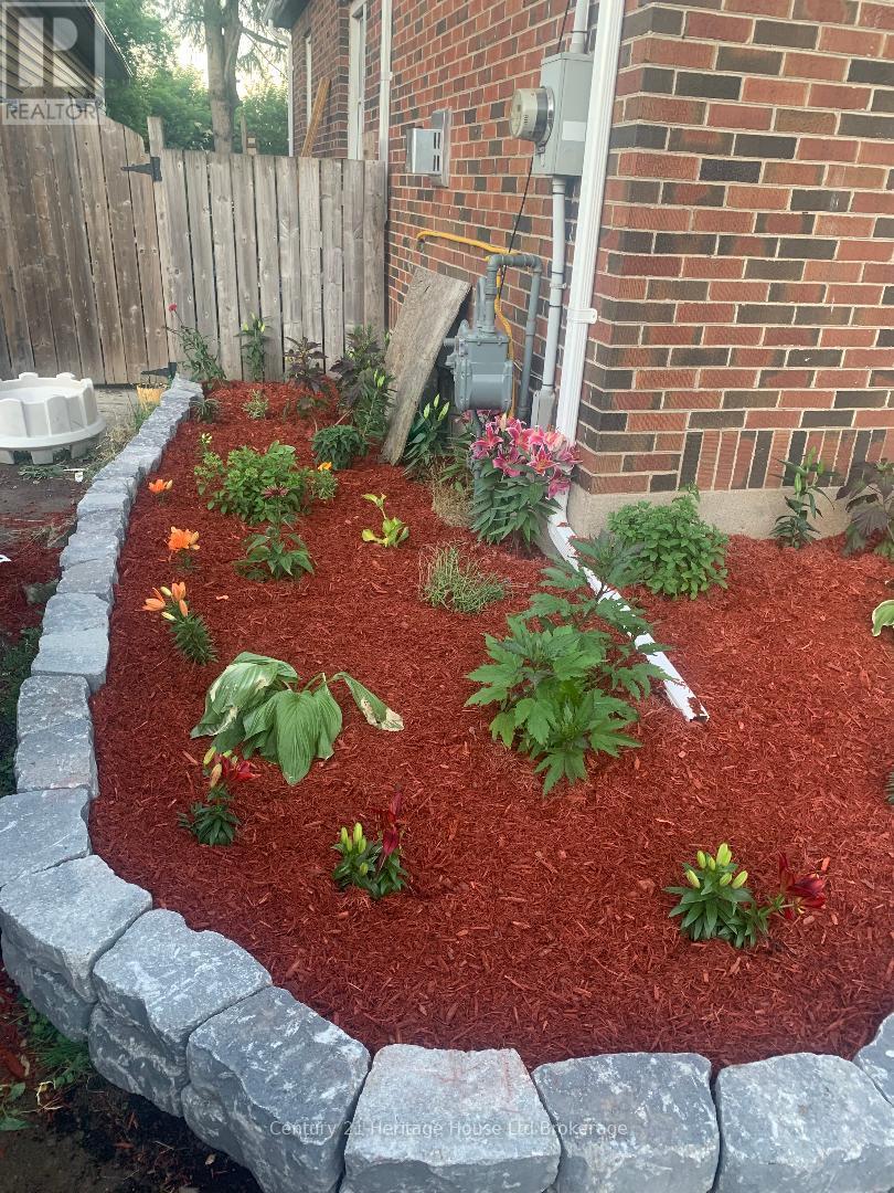 87 Bay Street, Woodstock (Woodstock - South), Ontario  N4S 3K7 - Photo 29 - X12723368