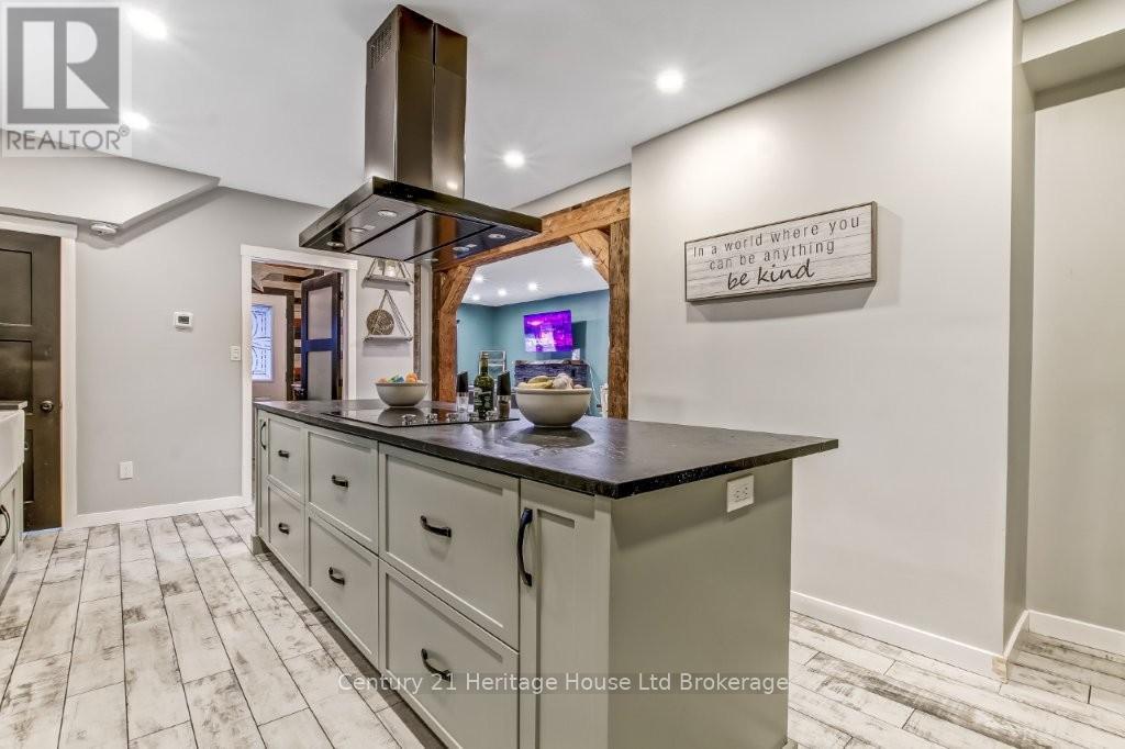 87 Bay Street, Woodstock (Woodstock - South), Ontario  N4S 3K7 - Photo 6 - X12723368