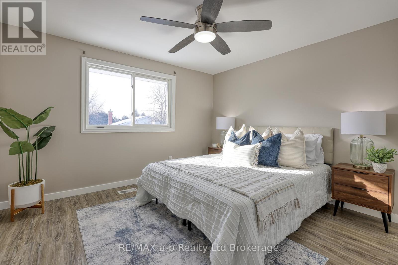 18 Bigham Crescent, Woodstock (Woodstock - South), Ontario  N4S 8H1 - Photo 22 - X12723860