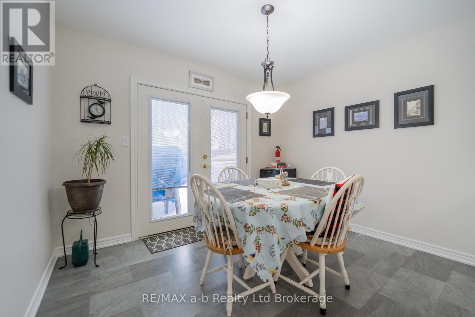 218 Baldwin Street, Tillsonburg, Ontario  N4G 5W3 - Photo 16 - X12724104