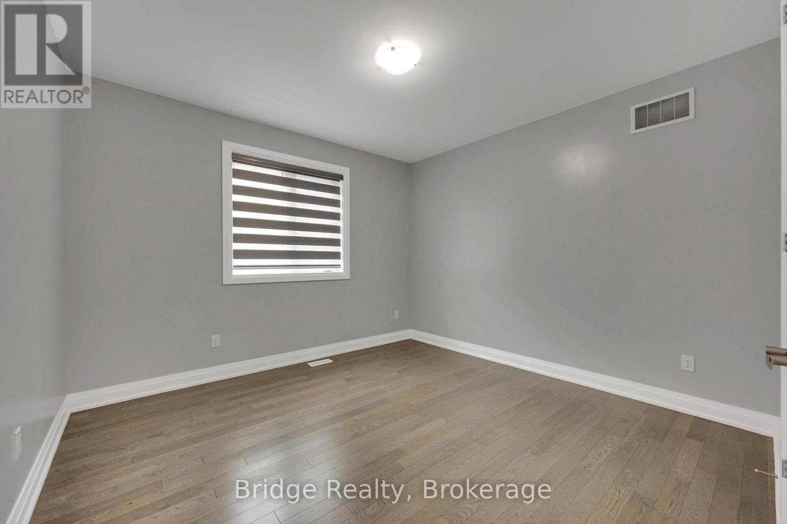 1343 Upper Thames Drive, Woodstock (Woodstock - North), Ontario  N4T 0N1 - Photo 30 - X12726902