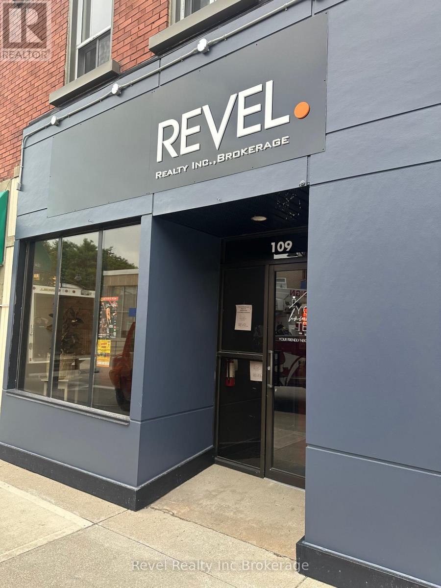 109 - 109 Thames Street S, Ingersoll (Ingersoll - South), Ontario  N5C 2T3 - Photo 2 - X12728468