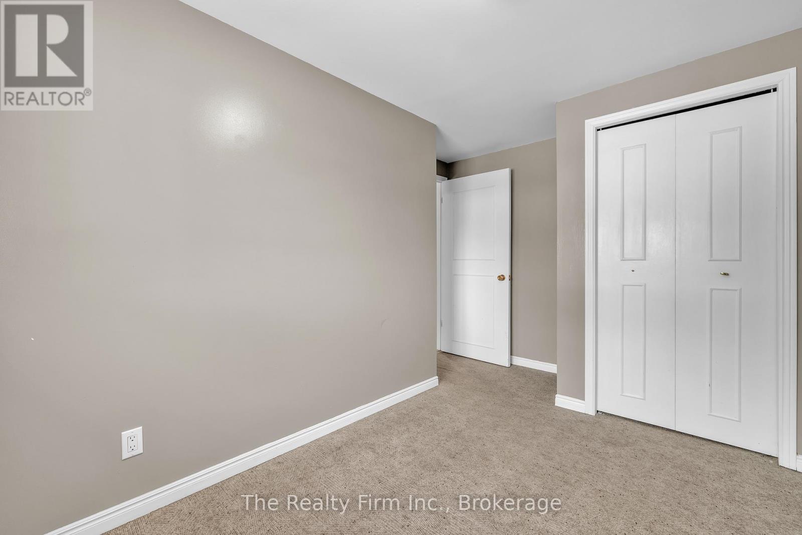 40 Marlboro Court, Woodstock (Woodstock - North), Ontario  N4S 8P4 - Photo 15 - X12729080