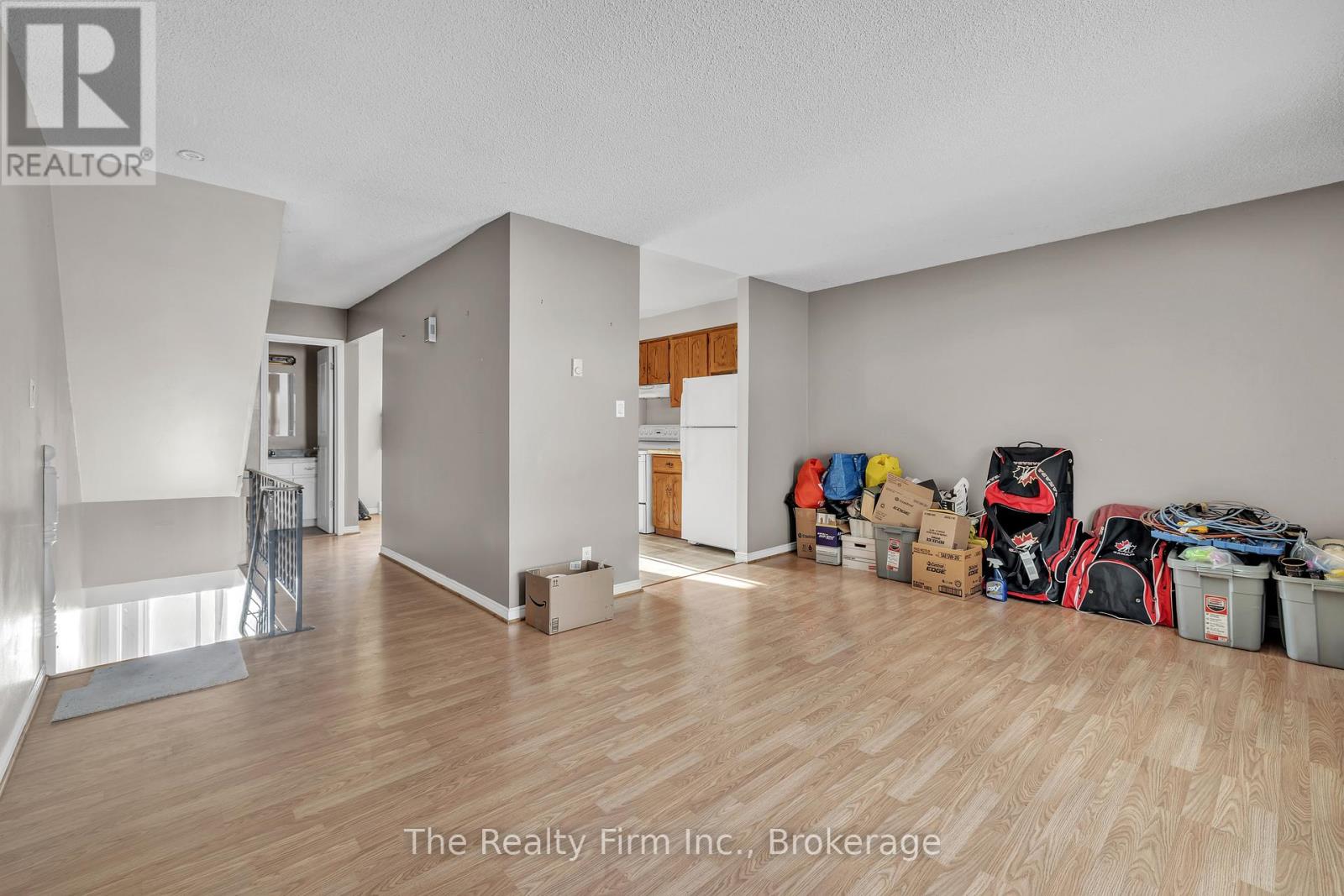 40 Marlboro Court, Woodstock (Woodstock - North), Ontario  N4S 8P4 - Photo 9 - X12729080