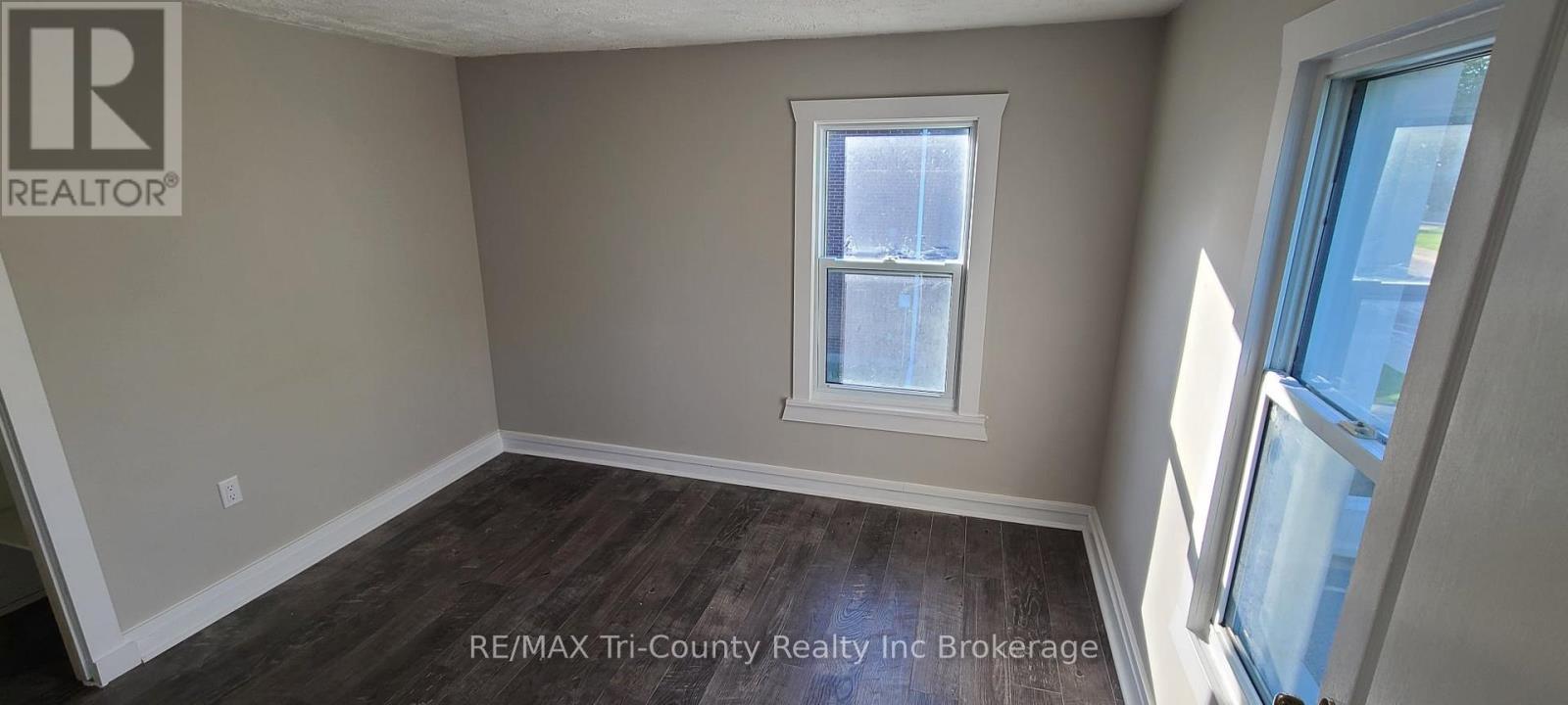 51 Rolph Street, Tillsonburg, Ontario  N4G 3X9 - Photo 8 - X12729792