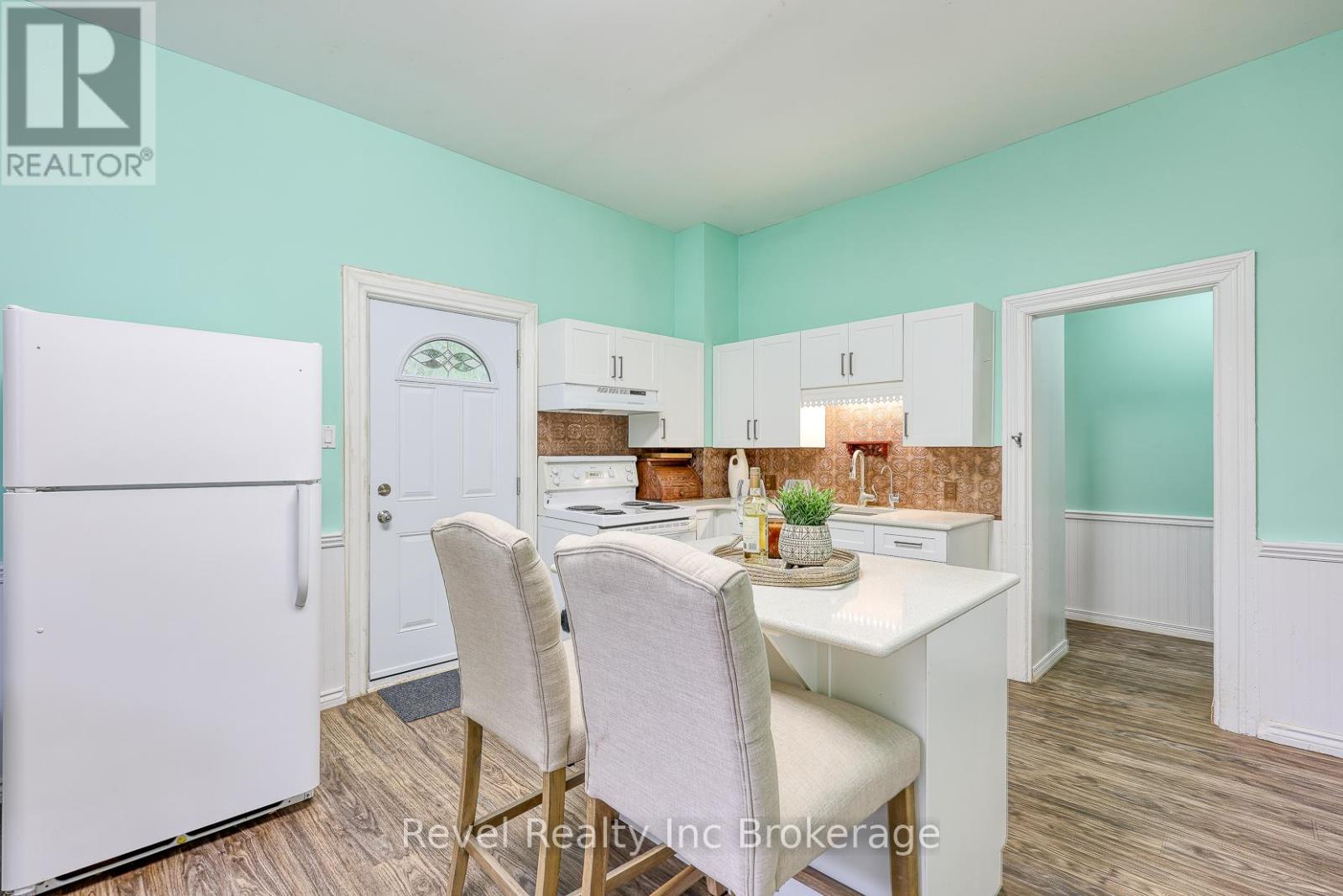 453 Drew Street, Woodstock (Woodstock - North), Ontario  N4S 4V4 - Photo 10 - X12730562