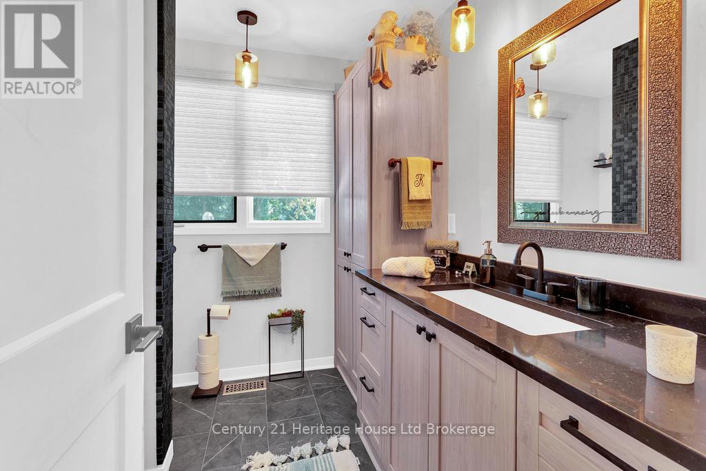 841 2nd Concession Road, Norfolk, Ontario  N4G 4G7 - Photo 16 - X12731048