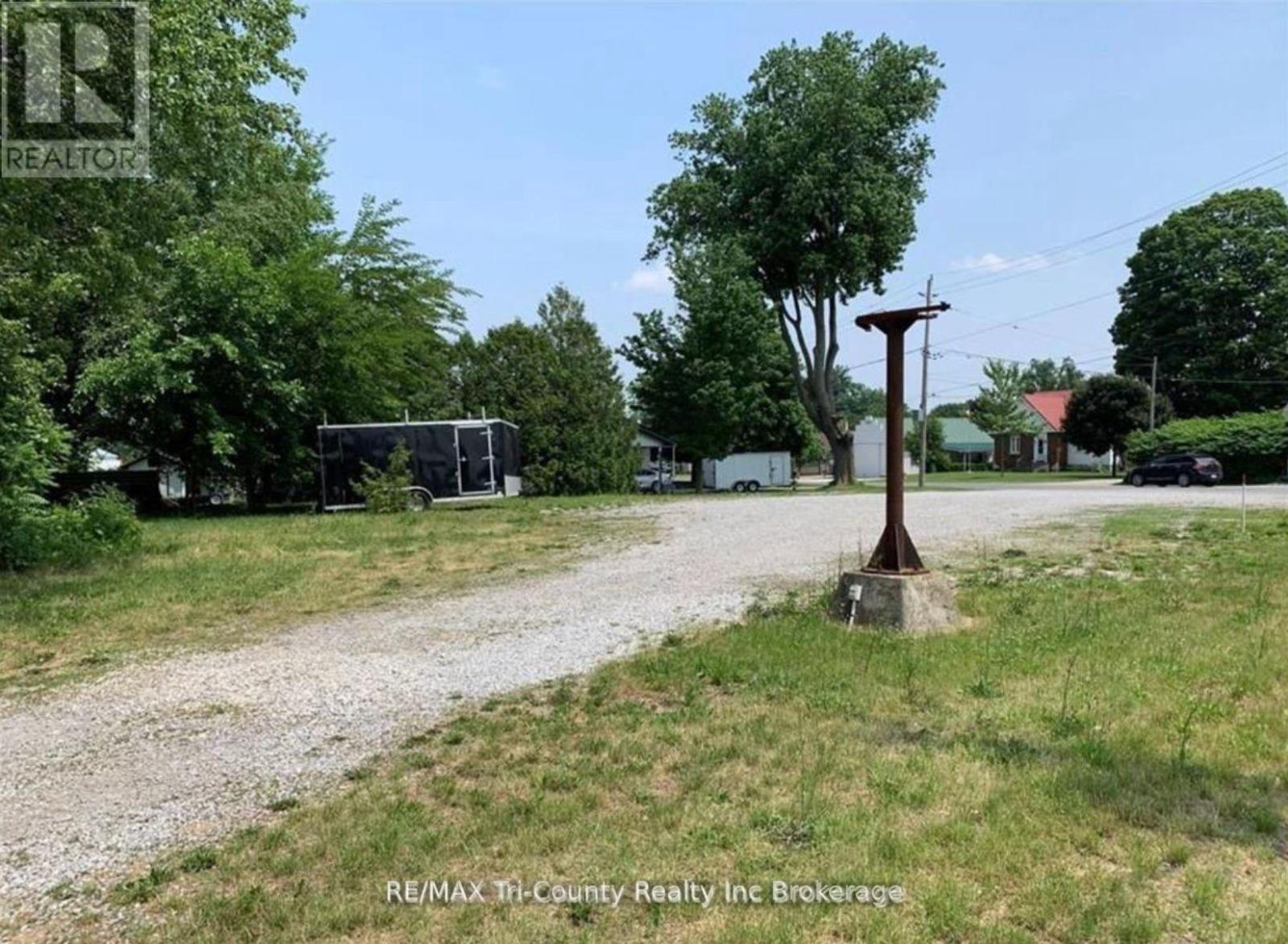 227 Talbot Street, Norfolk (Courtland), Ontario  N0J 1E0 - Photo 4 - X12731612