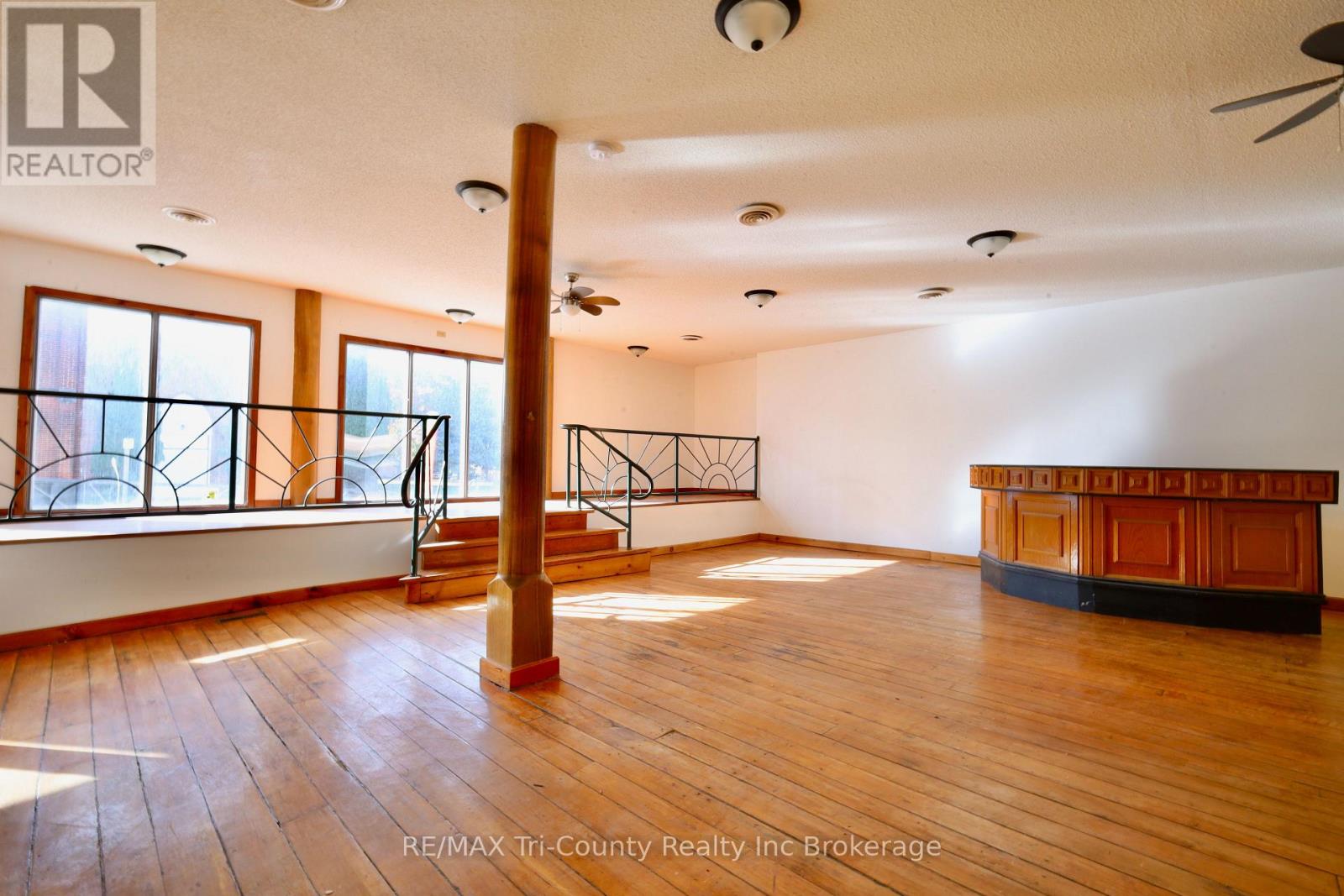 51150 Ron Mcneil Line, Malahide (Springfield), Ontario  N0L 2J0 - Photo 5 - X12731630