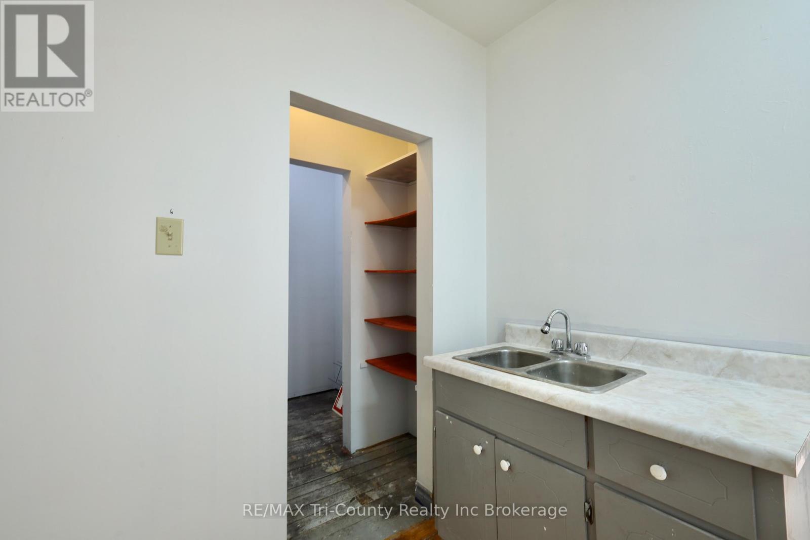 51150 Ron Mcneil Line, Malahide (Springfield), Ontario  N0L 2J0 - Photo 9 - X12731630